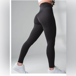 Vitality/Balance Athletica Tenacity Leggings